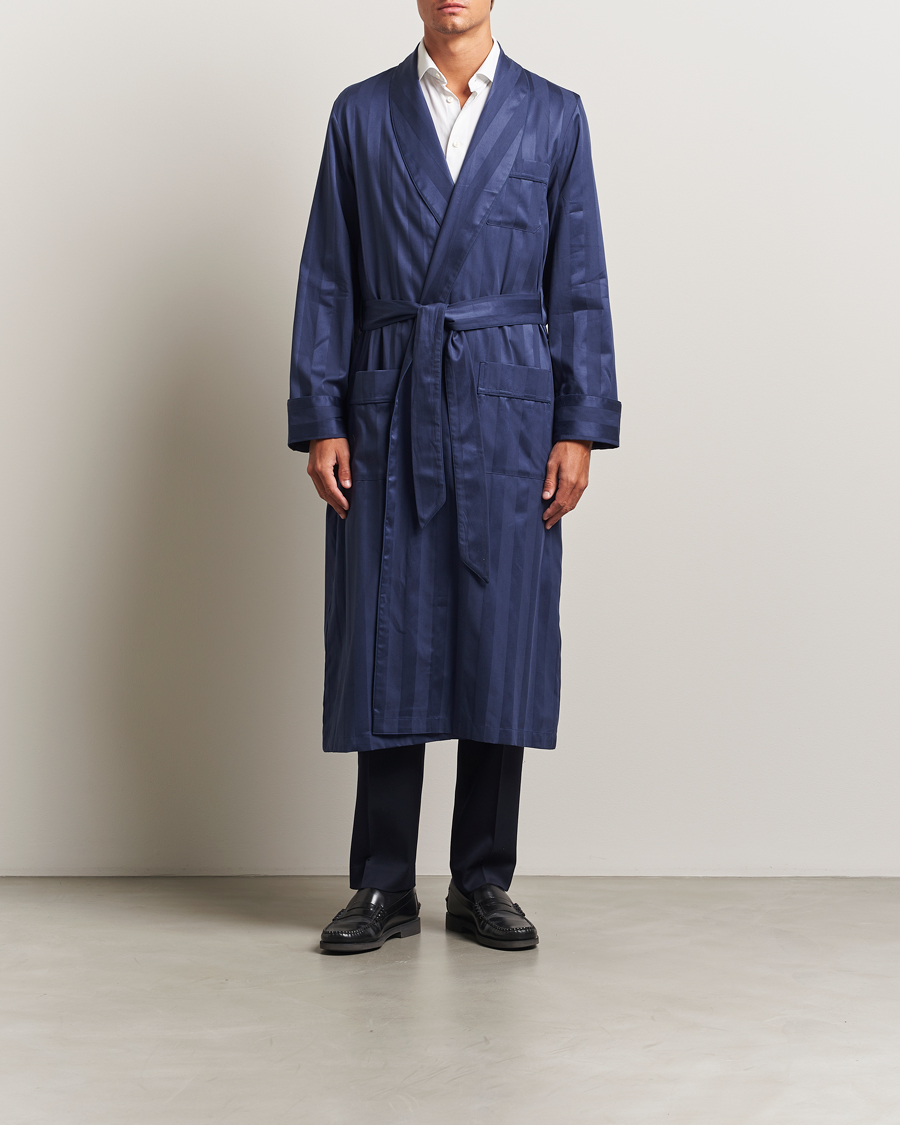 Mies | Yöpuvut ja kylpytakit | Derek Rose | Striped Cotton Dressing Gown Navy