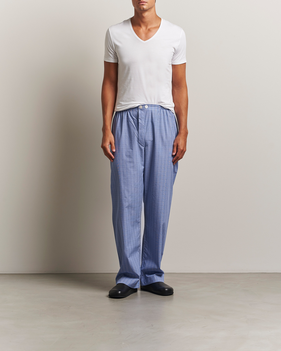 Mies | T-paidat | Derek Rose | Pima Cotton V-Neck T-Shirt White