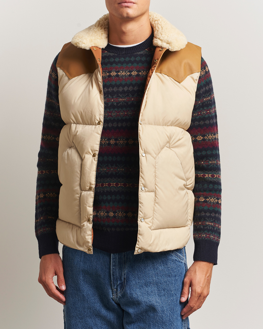Mies | Ulkoliivit | Rocky Mountain Featherbed | Christy Vest Light Beige