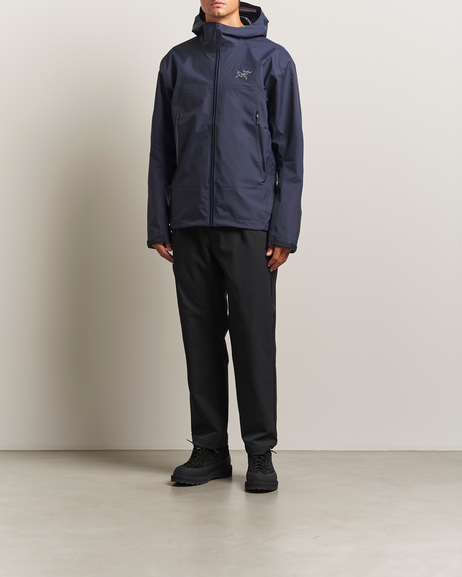Mies | Takit | Arc'teryx | Beta Gore-Tex Jacket Black Sapphire