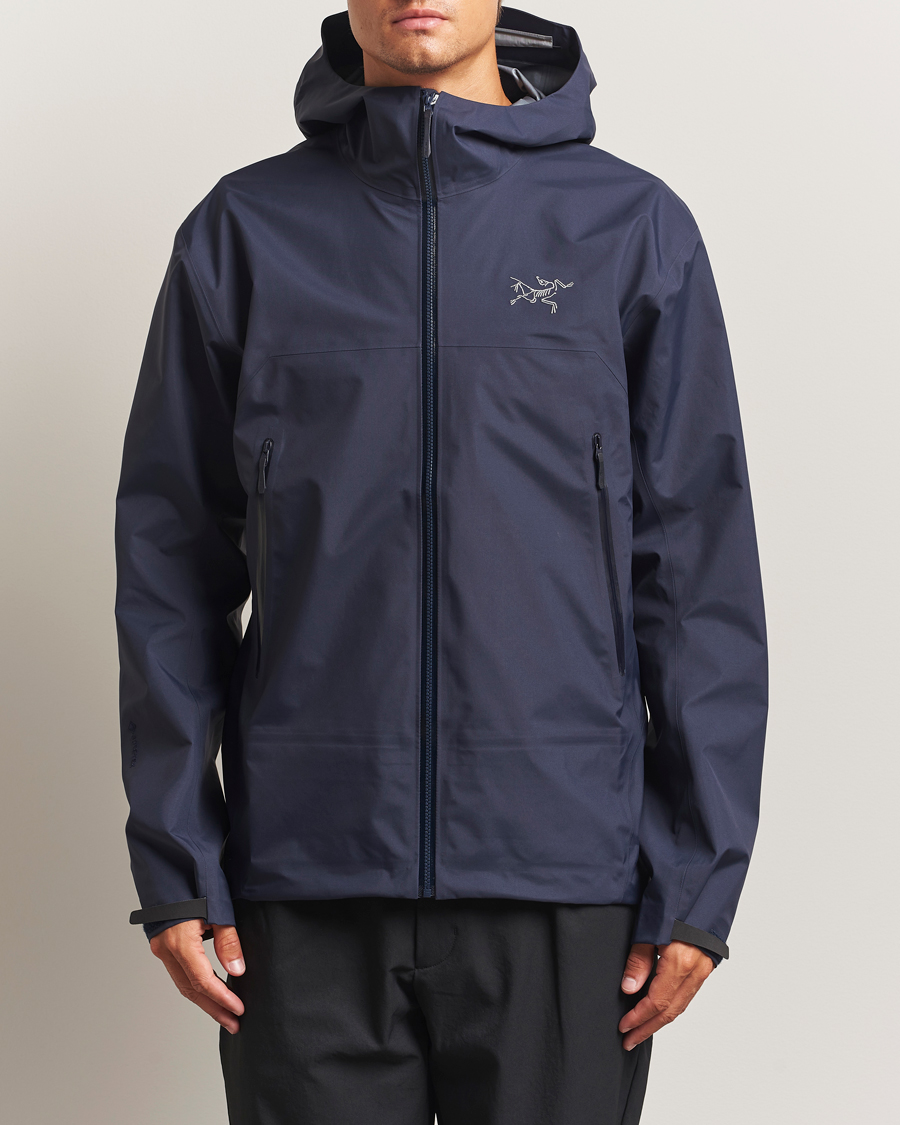 Mies | Takit | Arc'teryx | Beta Gore-Tex Jacket Black Sapphire