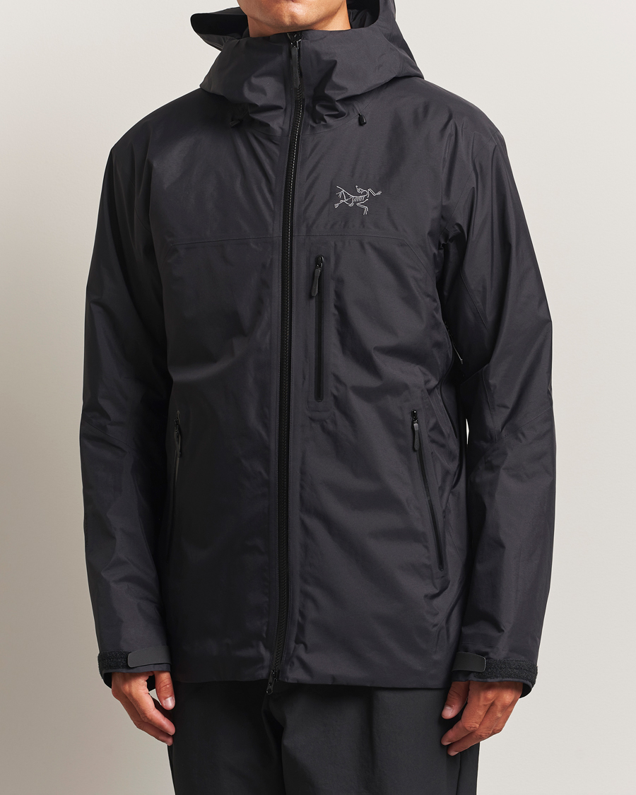 Mies | Takit | Arc'teryx | Beta Insulated Gore-Tex Jacket Black