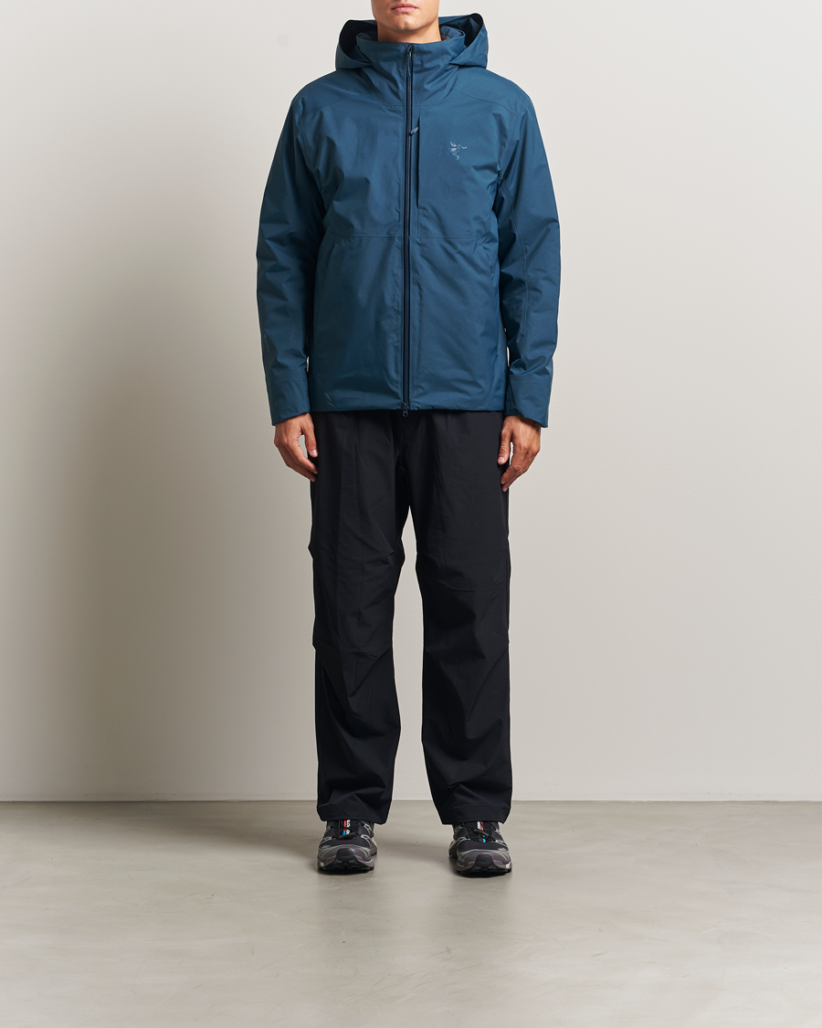 Mies | Takit | Arc'teryx | Ralle Gore-Tex Padded Hooded Jacket Nightscape