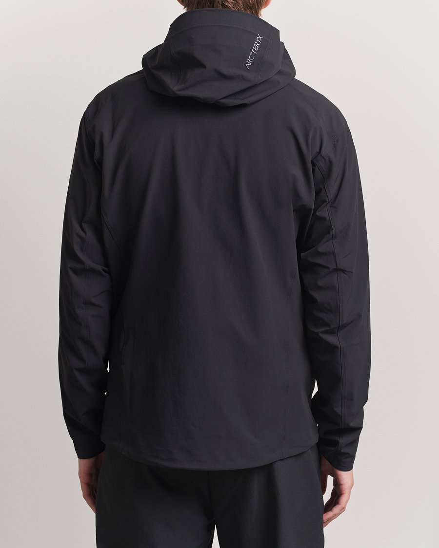 Mies | Takit | Arc'teryx | Gamma Lightweight Softshell Hooded Jacket Black