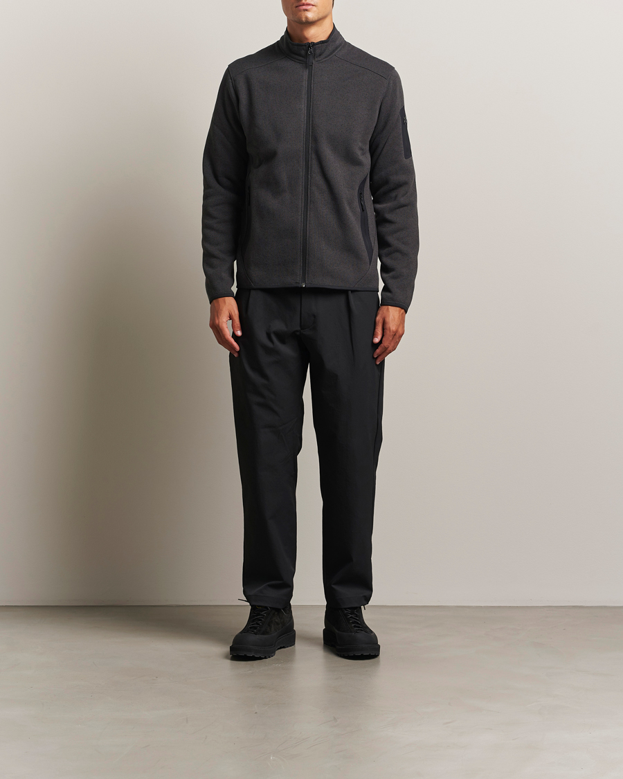 Mies | Puserot | Arc'teryx | Covert Full-Zip Black Heather