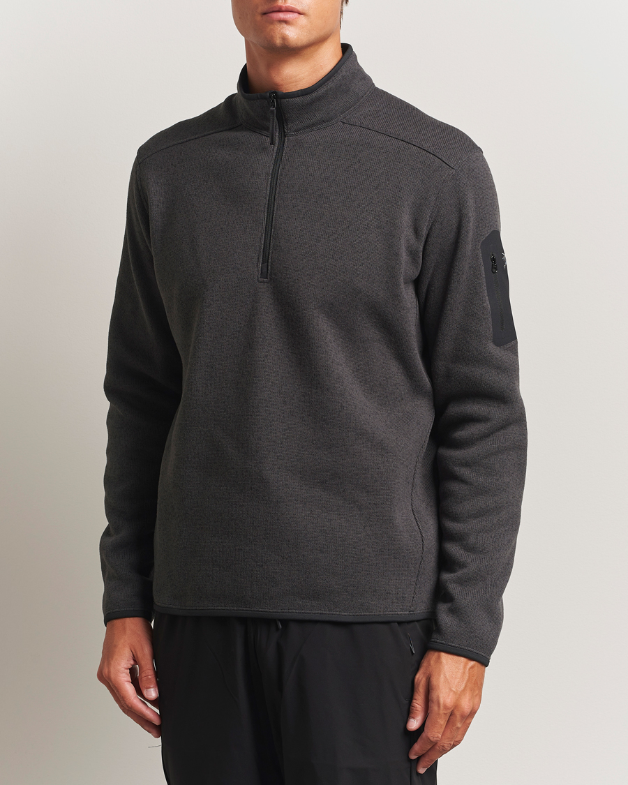Mies | Puserot | Arc'teryx | Covert Half-Zip Black Heather