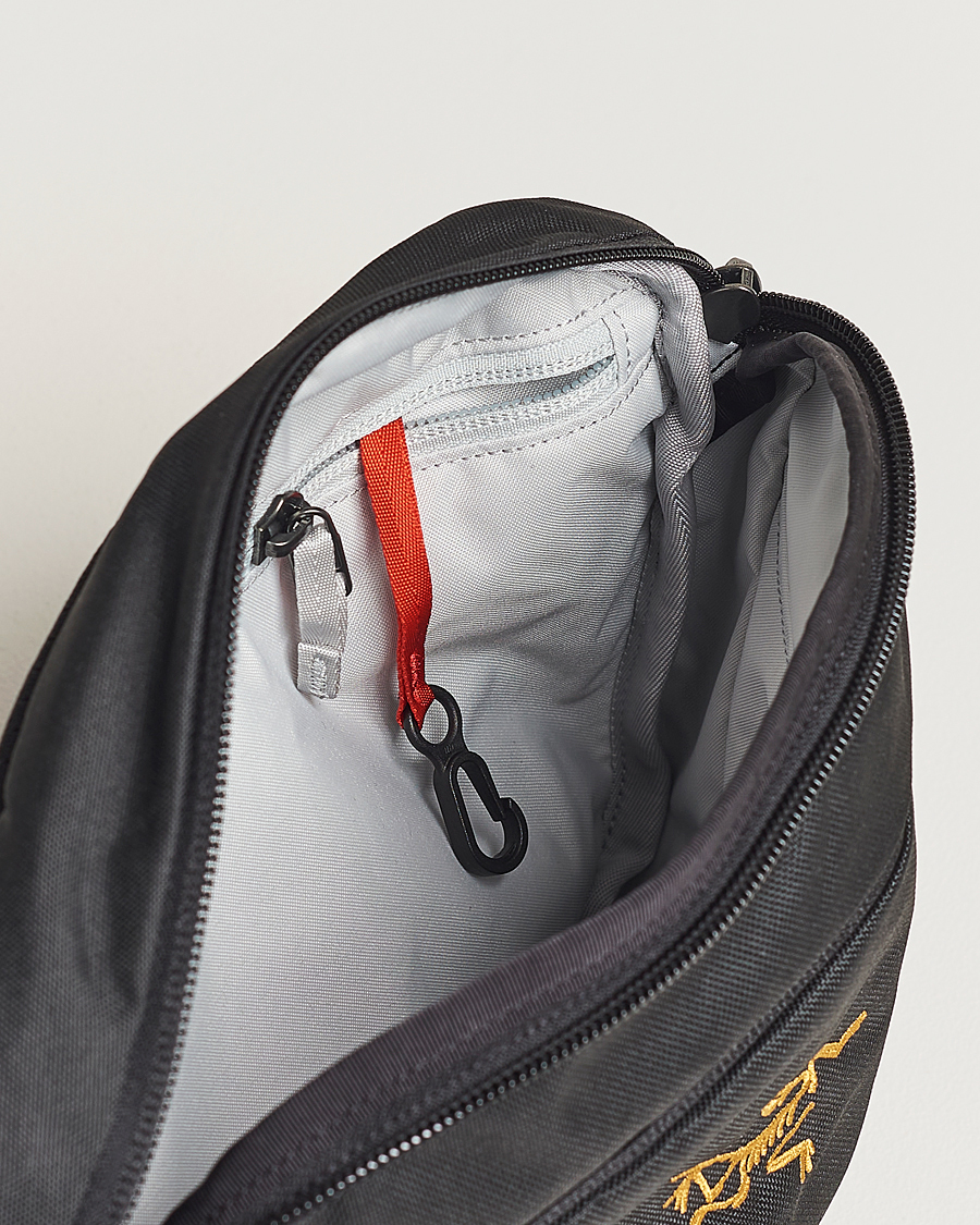 Mies | Arc'teryx Mantis 2 Waist Pack 24K Black | Arc'teryx | Mantis 2 Waist Pack 24K Black