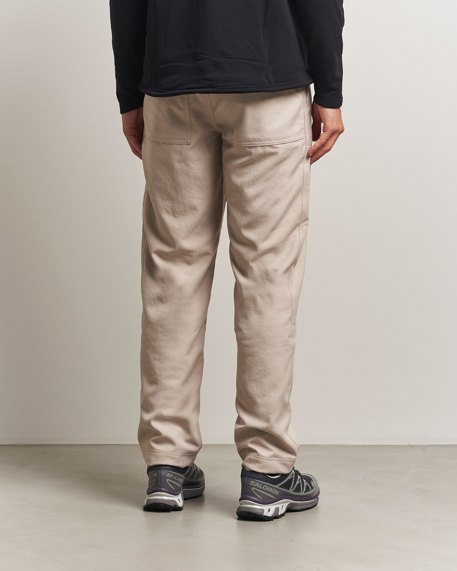 Mies | Housut | Houdini | Corespun Chore Pants Sandstorm