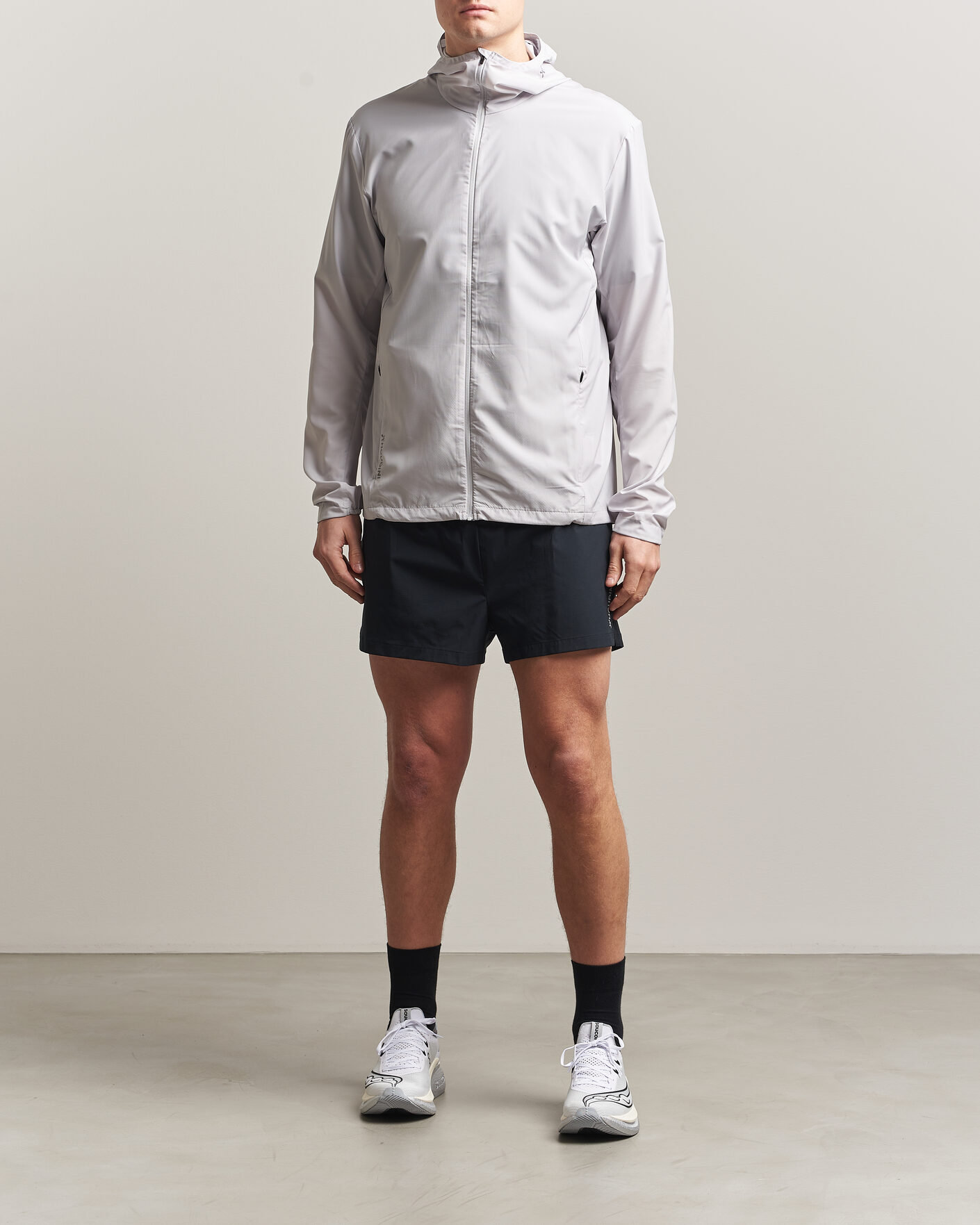 Mies | Takit | Houdini | Pace Trail Houdi A Touch of Grey