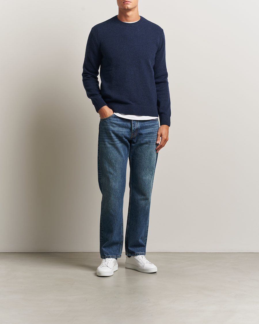 Mies | Puserot | Colorful Standard | Classic Merino Wool Crew Neck Marine Blue