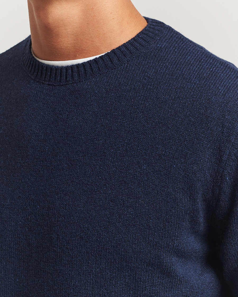 Mies | Puserot | Colorful Standard | Classic Merino Wool Crew Neck Marine Blue