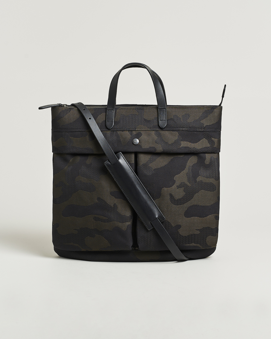 Mies | Laukut | Mismo | M/S Helmet Tote Bag Into The Deep/Black