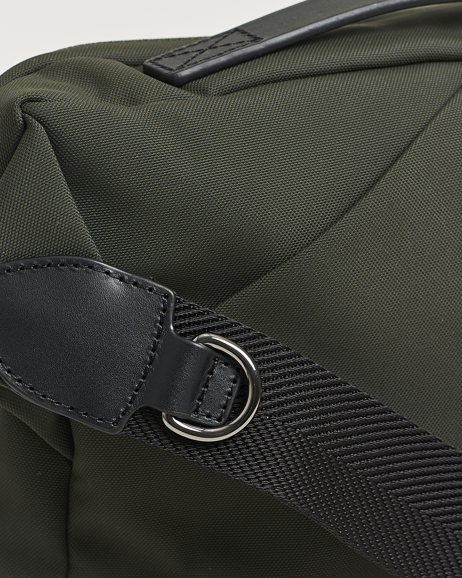 Mies | Laukut | Mismo | M/S Passage Sling Bag Shelter Green/Black