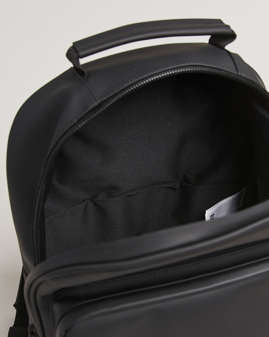 Mies | RAINS Book Daypack Backpack Black | RAINS | Book Daypack Backpack Black