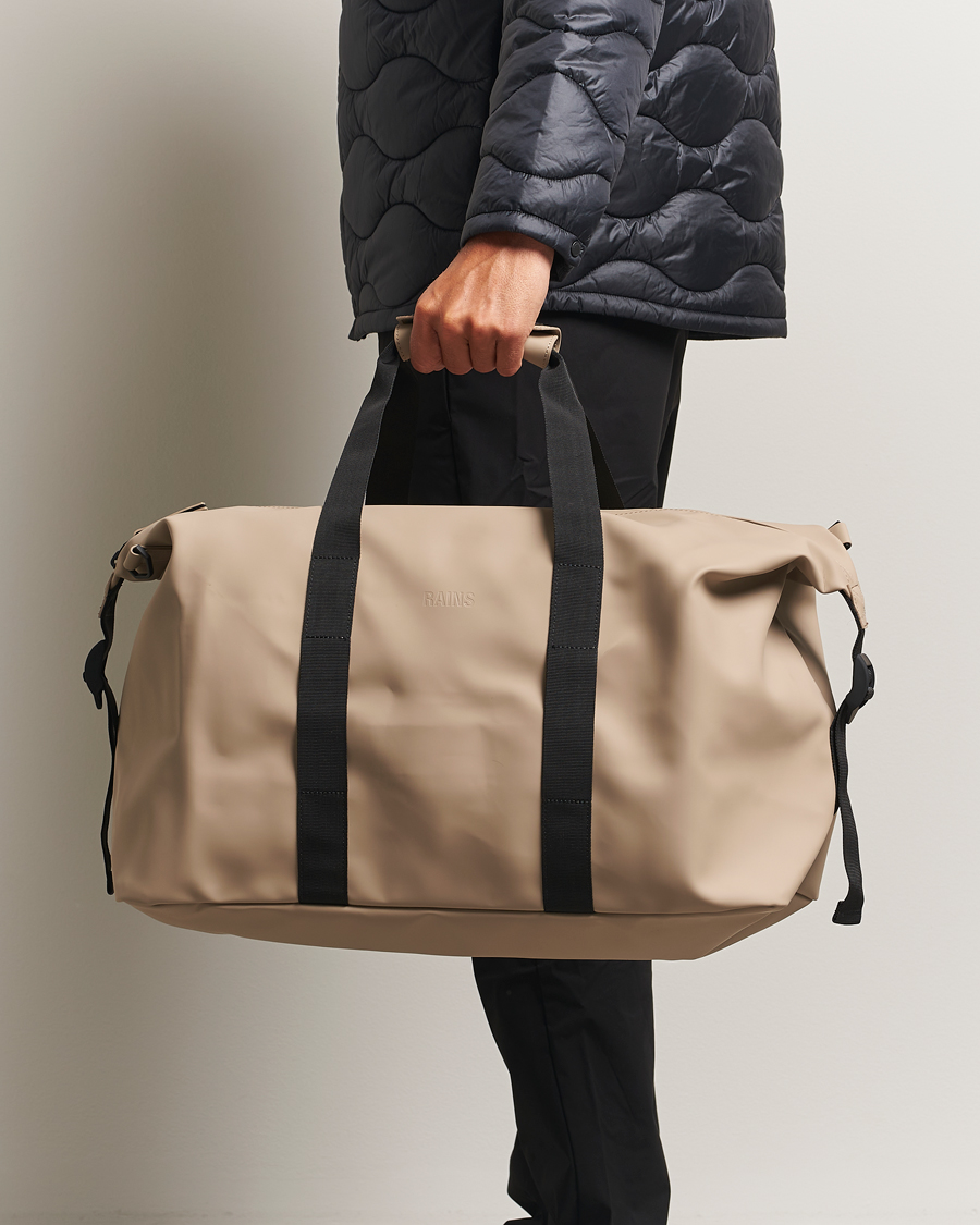Mies | Laukut | RAINS | Hilo Weekendbag Beige