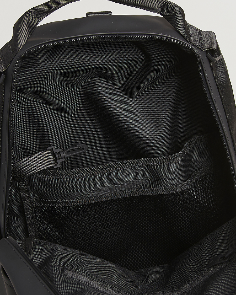 Mies | Laukut | RAINS | Clip Front Backpack Black