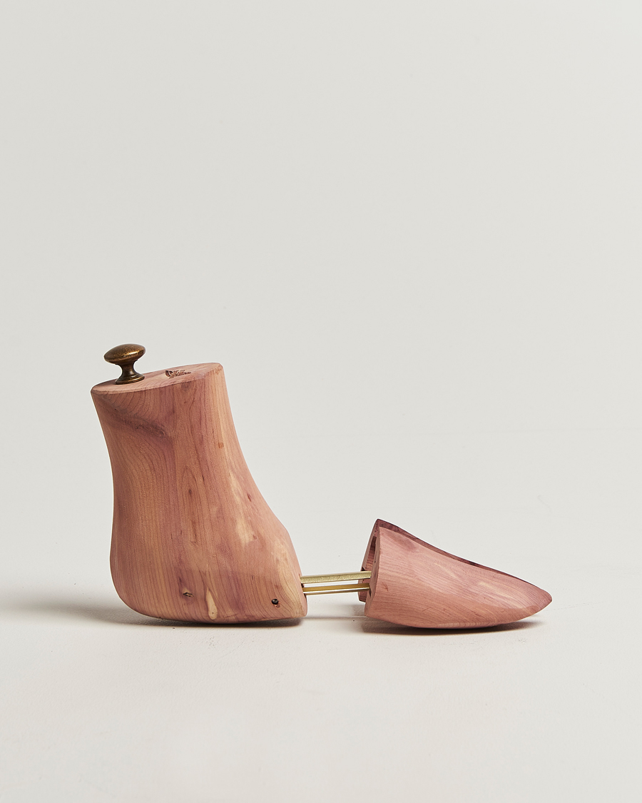 Mies | Kenkien huolto | Red Wing Shoes | Cedar Boot Tree