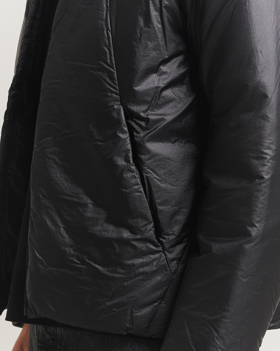 Mies | Takit | Arc'teryx Veilance | Conduit Down Jacket Black