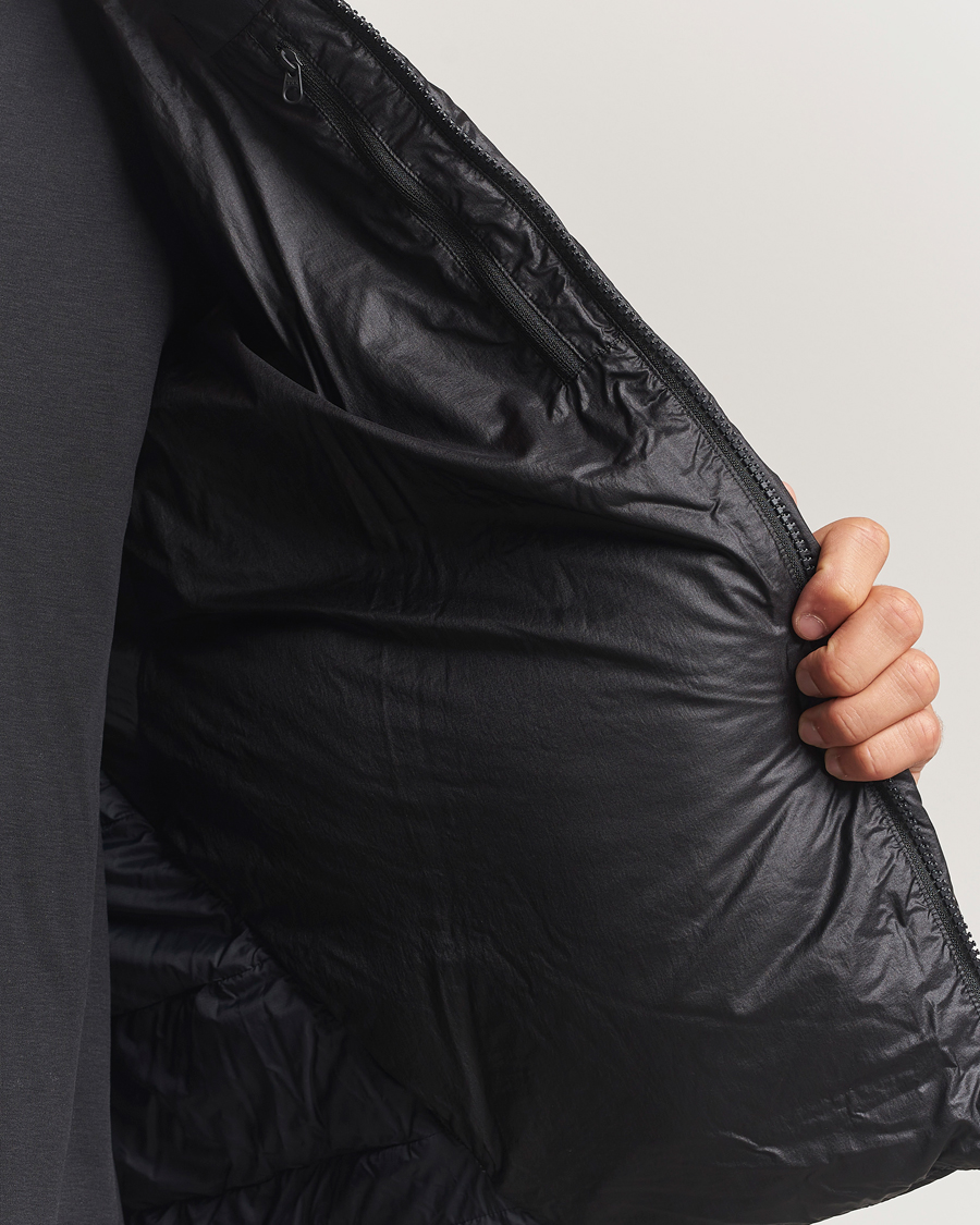 Mies | Takit | Arc'teryx Veilance | Conduit Down Jacket Black