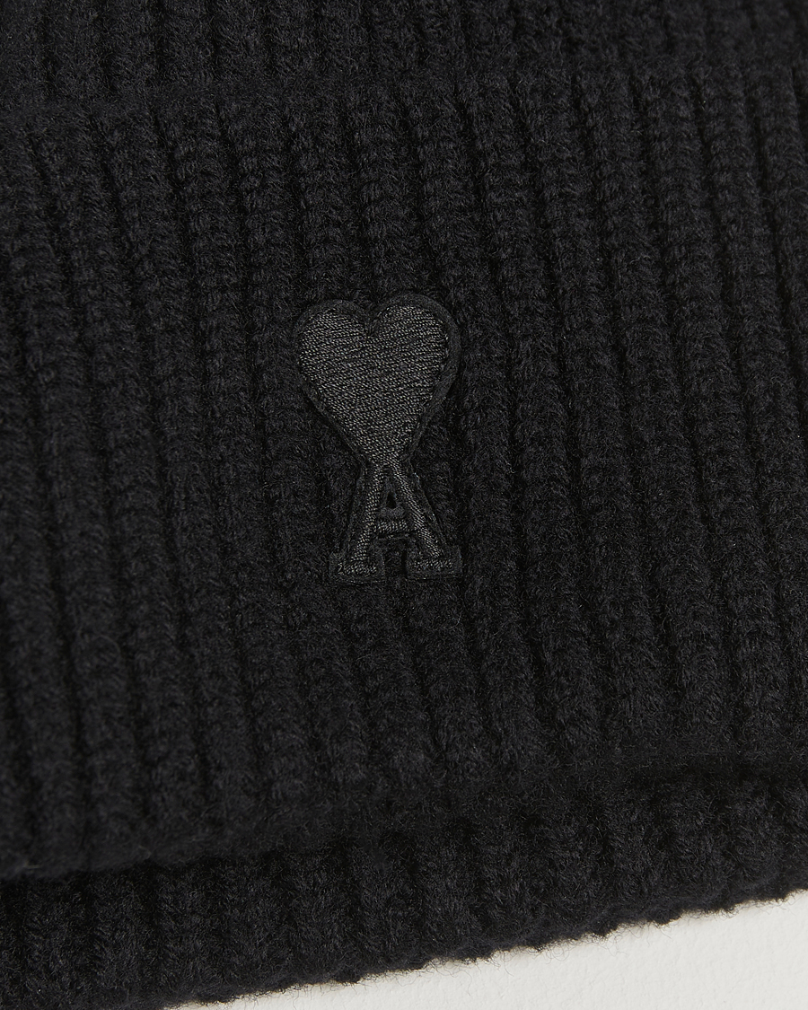 Mies | AMI Heart Logo Beanie Black | AMI | Heart Logo Beanie Black