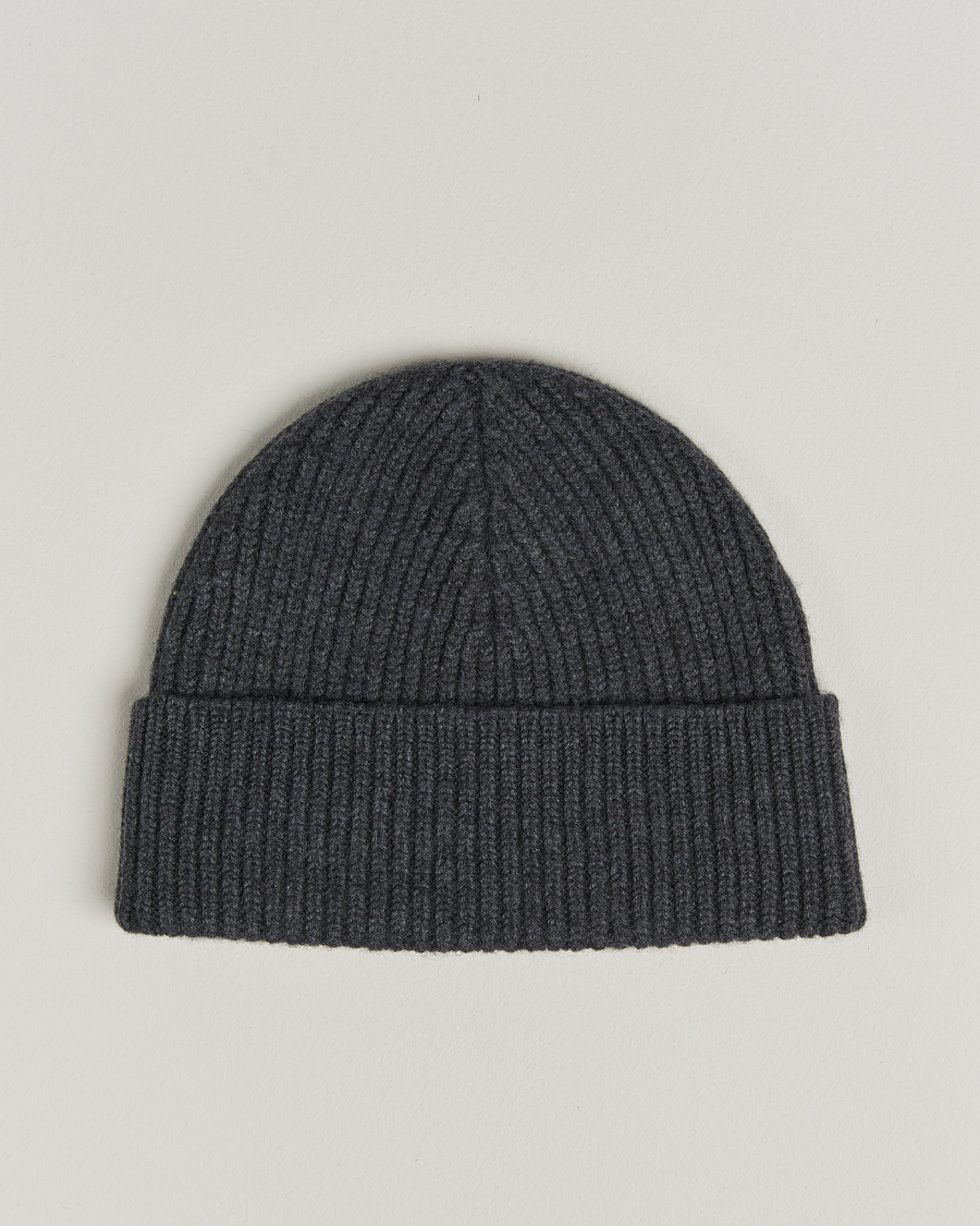 Mies | Pipot | AMI | Heart Logo Beanie Dark Grey