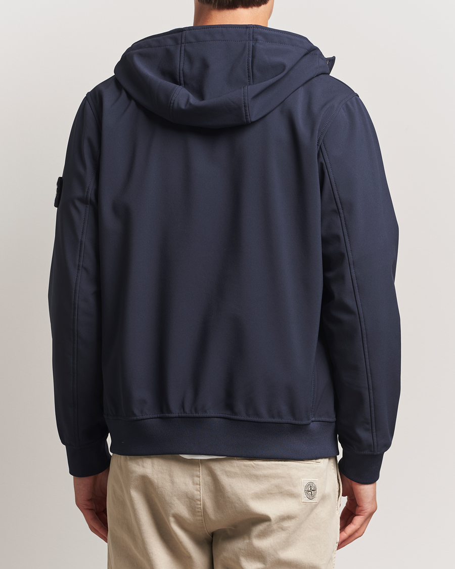 Mies | Takit | Stone Island | Soft Shell Re-Dyed Lined Hood Jacket Navy