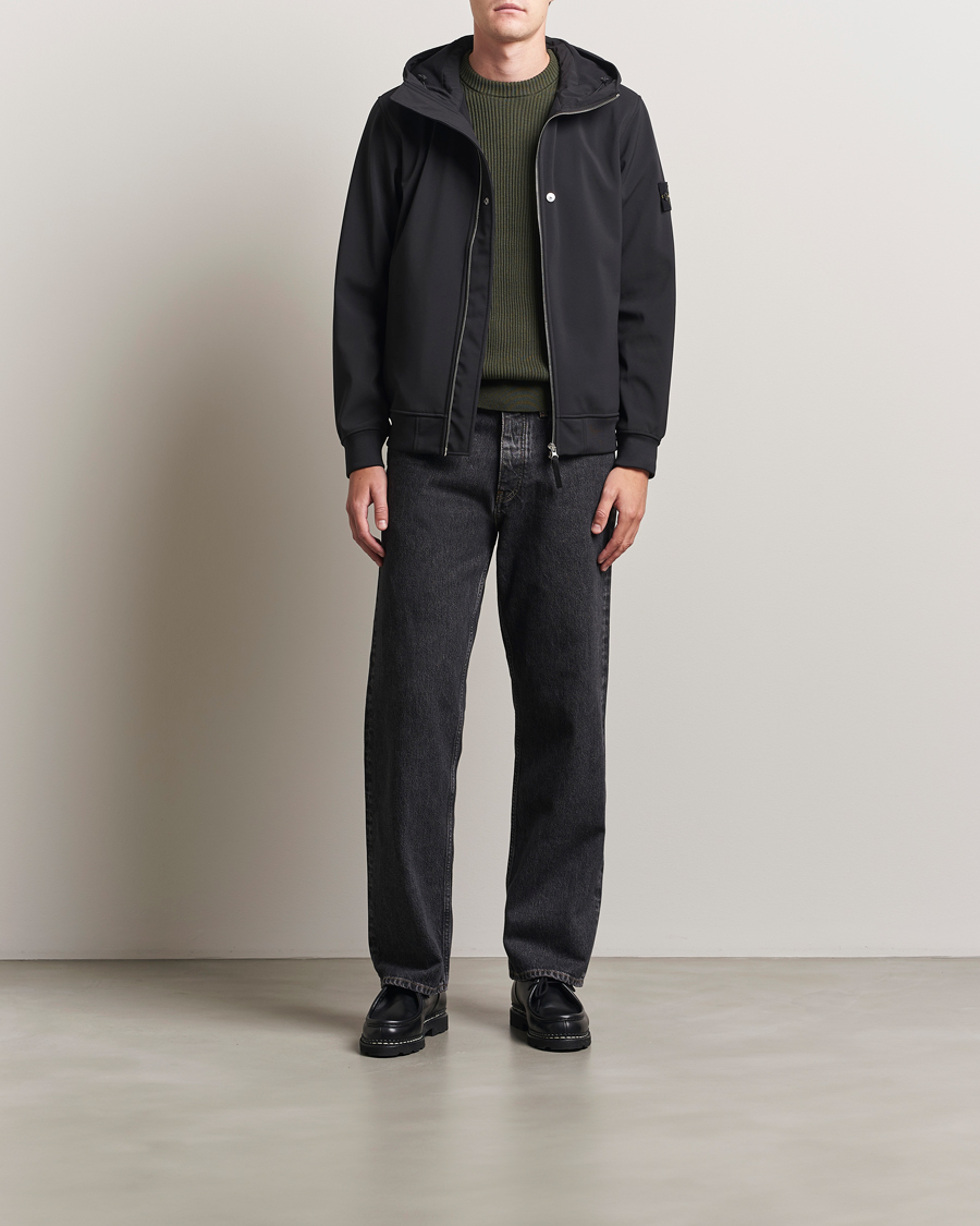 Mies | Takit | Stone Island | Soft Shell Re-Dyed Lined Hood Jacket Black