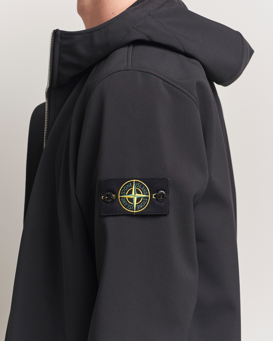 Mies | Takit | Stone Island | Soft Shell Re-Dyed Lined Hood Jacket Black