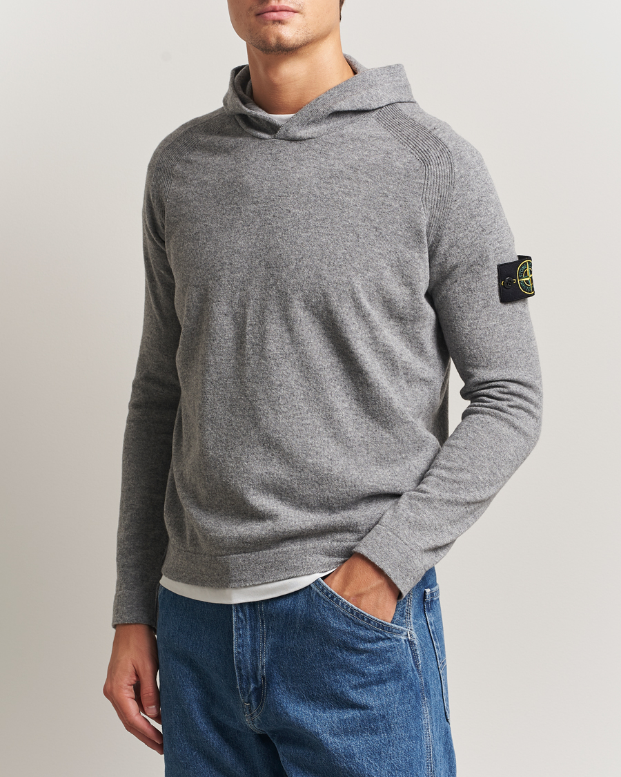 Mies | Puserot | Stone Island | Knitted Geelong Wool Hood Cement Melange