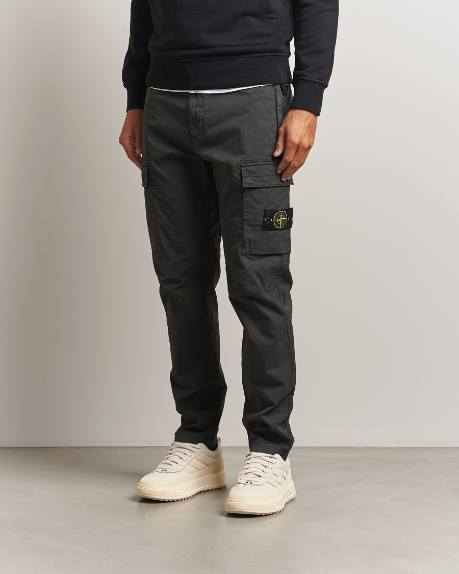 Mies | Housut | Stone Island | Supima Cotton Stretch Cargo Trousers Lead Grey