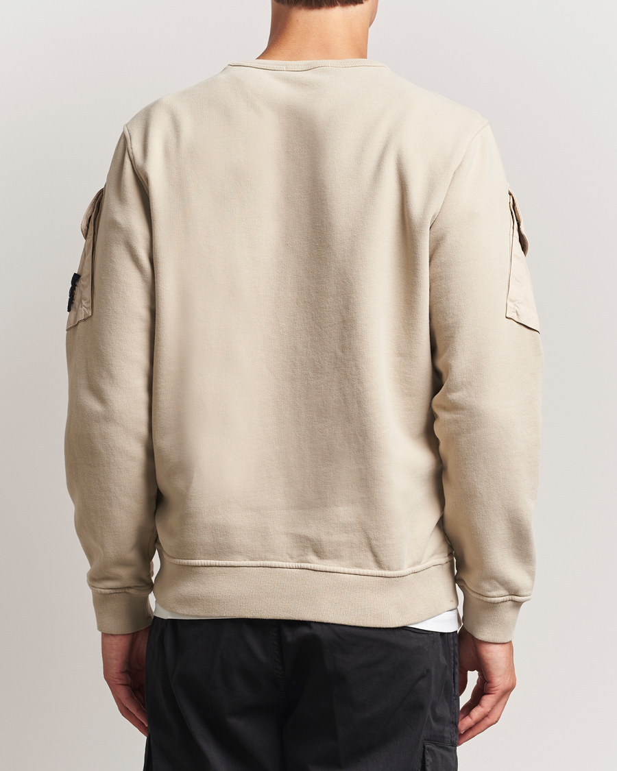 Mies | Puserot | Stone Island | Organic Cotton Fleece Arm Pocket Sweatshirt Desert