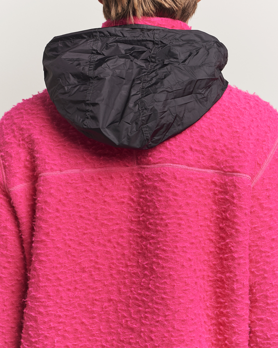 Mies | Puserot | Stone Island | Marina Ratteen Wool Half-Zip Fuxia