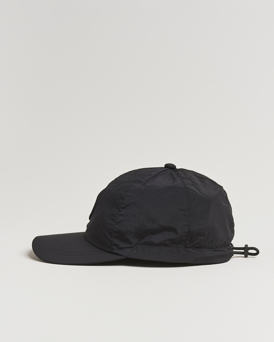 Mies | Stone Island Nylon Metal Cap Black | Stone Island | Nylon Metal Cap Black