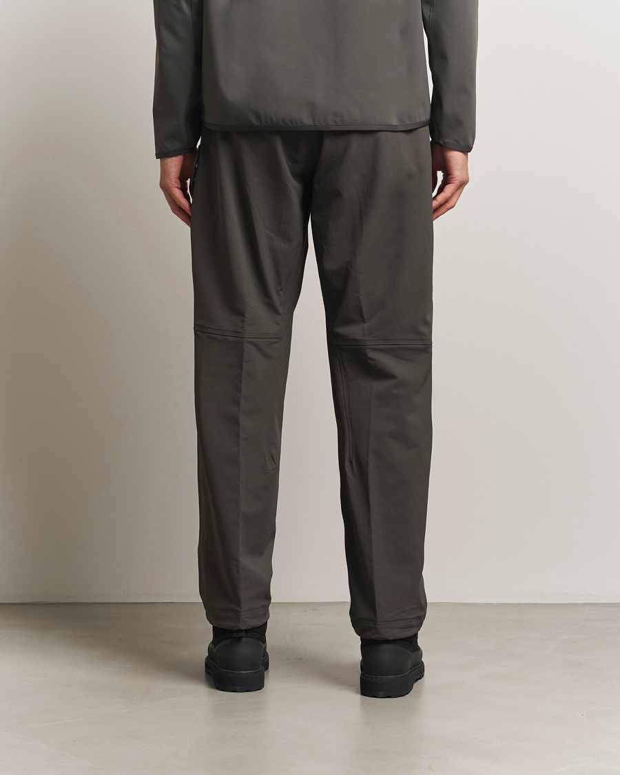 Mies | Housut | Stone Island | Stellina Nylon Stretch Cargo Joggers Lead Grey