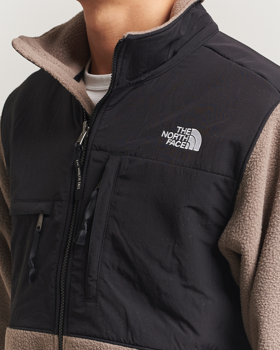 Mies | Puserot | The North Face | Retro Denali Jacket Black/Taupe