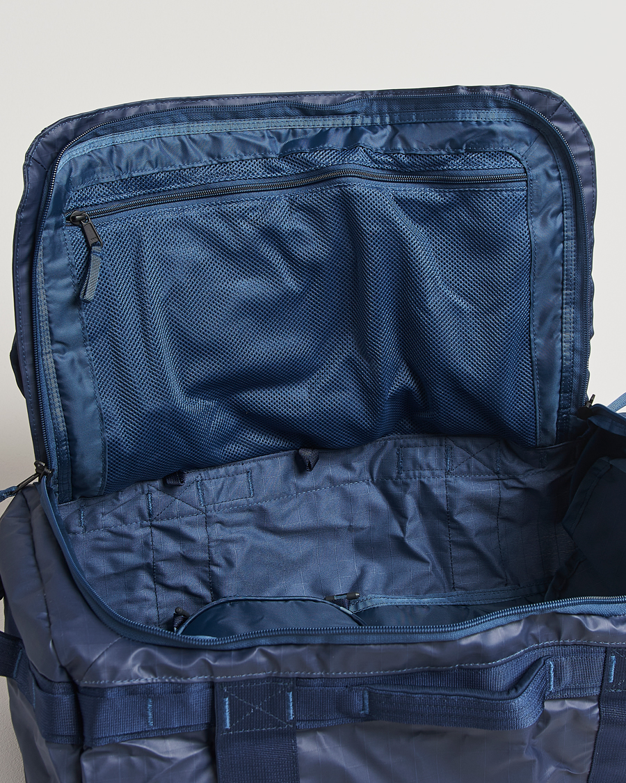 Mies | Laukut | The North Face | Base Camp Voyager Duffel 32L Navy