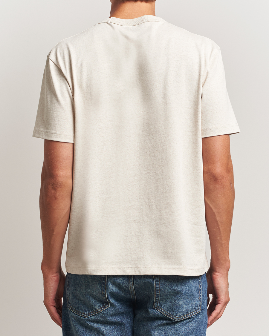 Mies | T-paidat | A.P.C. | Boxy Fit Petit VPC T-Shirt Ecru Chine