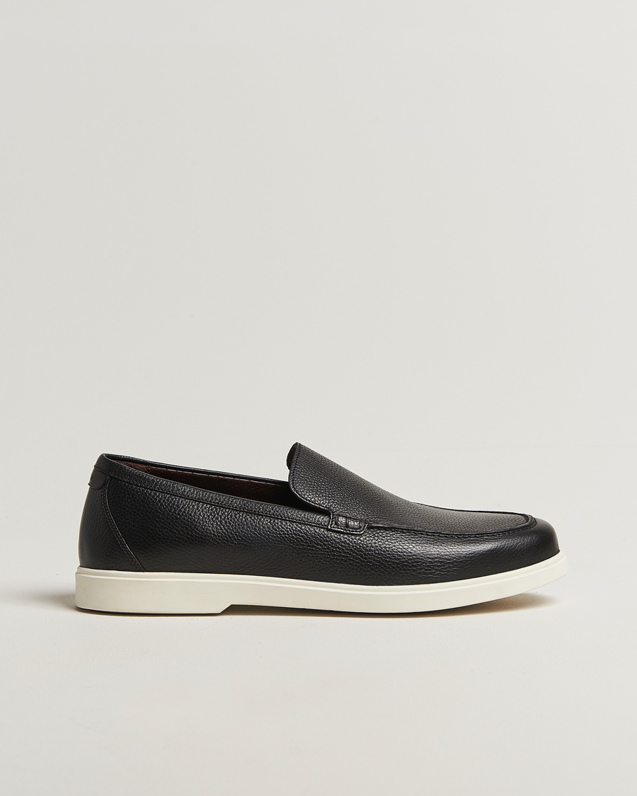 Mies | Loaferit | Loake 1880 | Tuscany Grained Leather Loafers Black