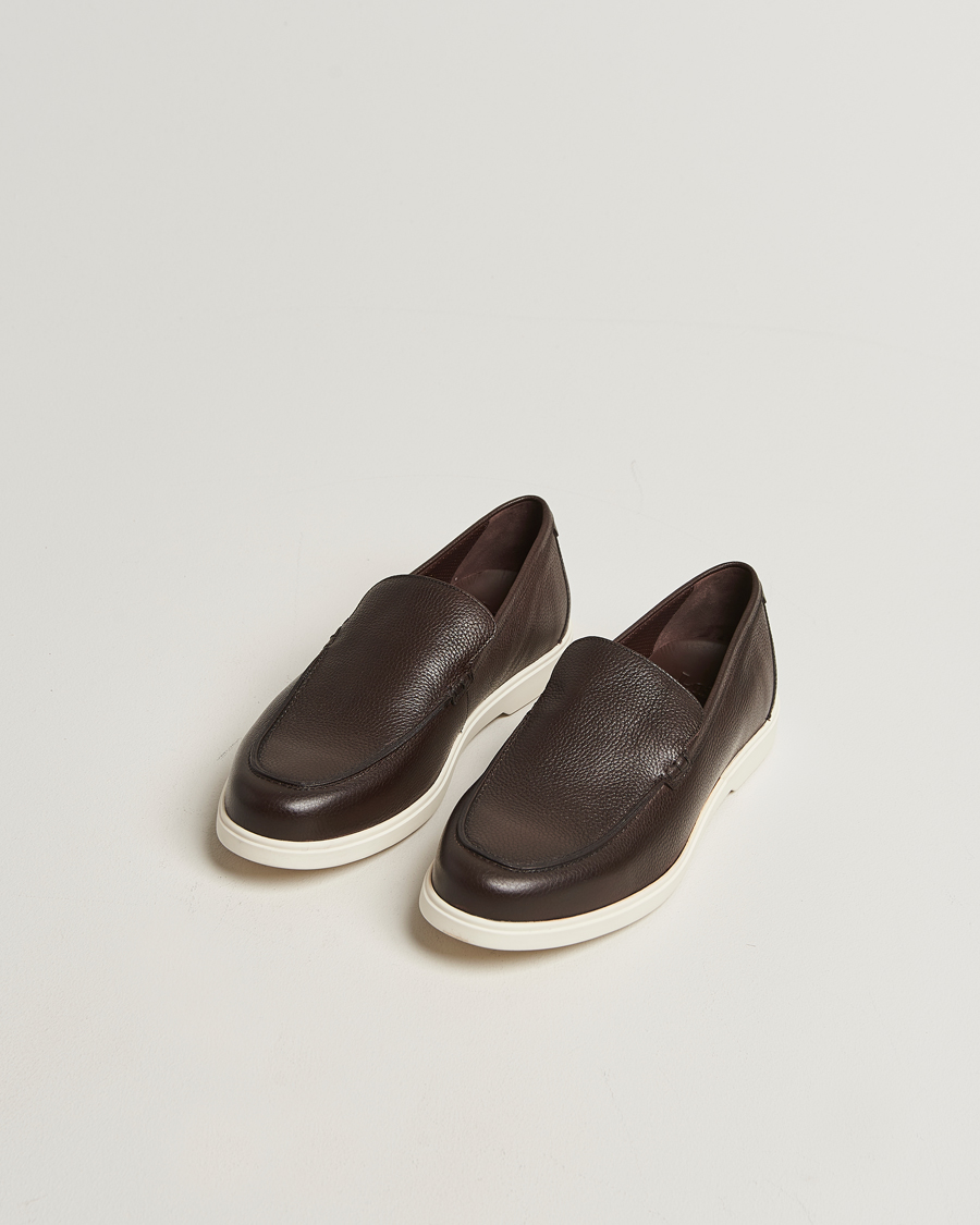 Mies | Loaferit | Loake 1880 | Tuscany Grained Leather Loafers Dark Brown