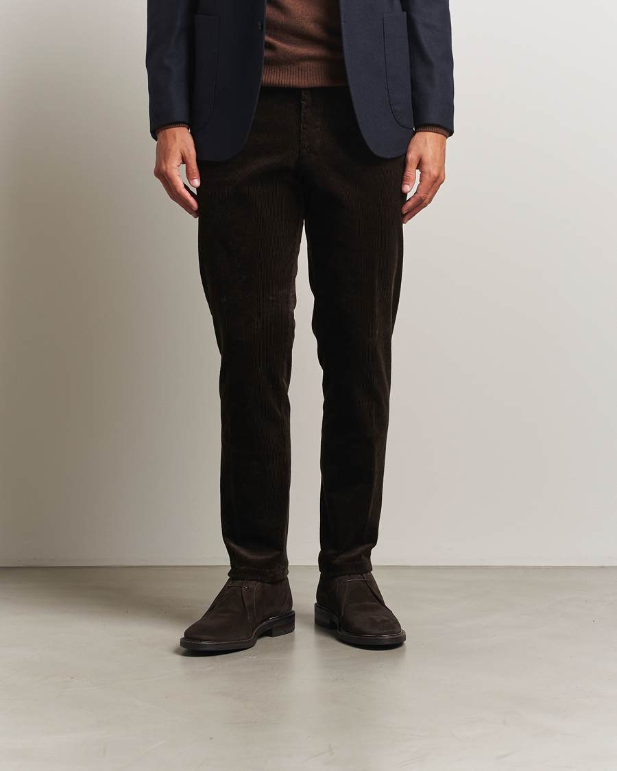 Mies | Nilkkurit | Loake 1880 | Berkeley Suede Boot Dark Brown
