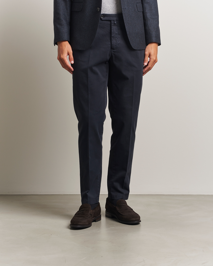 Mies | Loaferit | Loake 1880 | Kingscliffe Suede Loafer Dark Brown