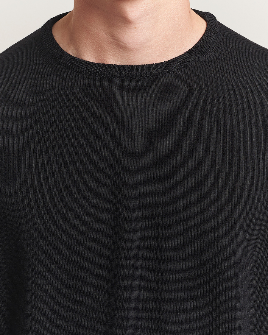 Mies | Puserot | Morgano | Extra Fine Merino Wool Crewneck Black