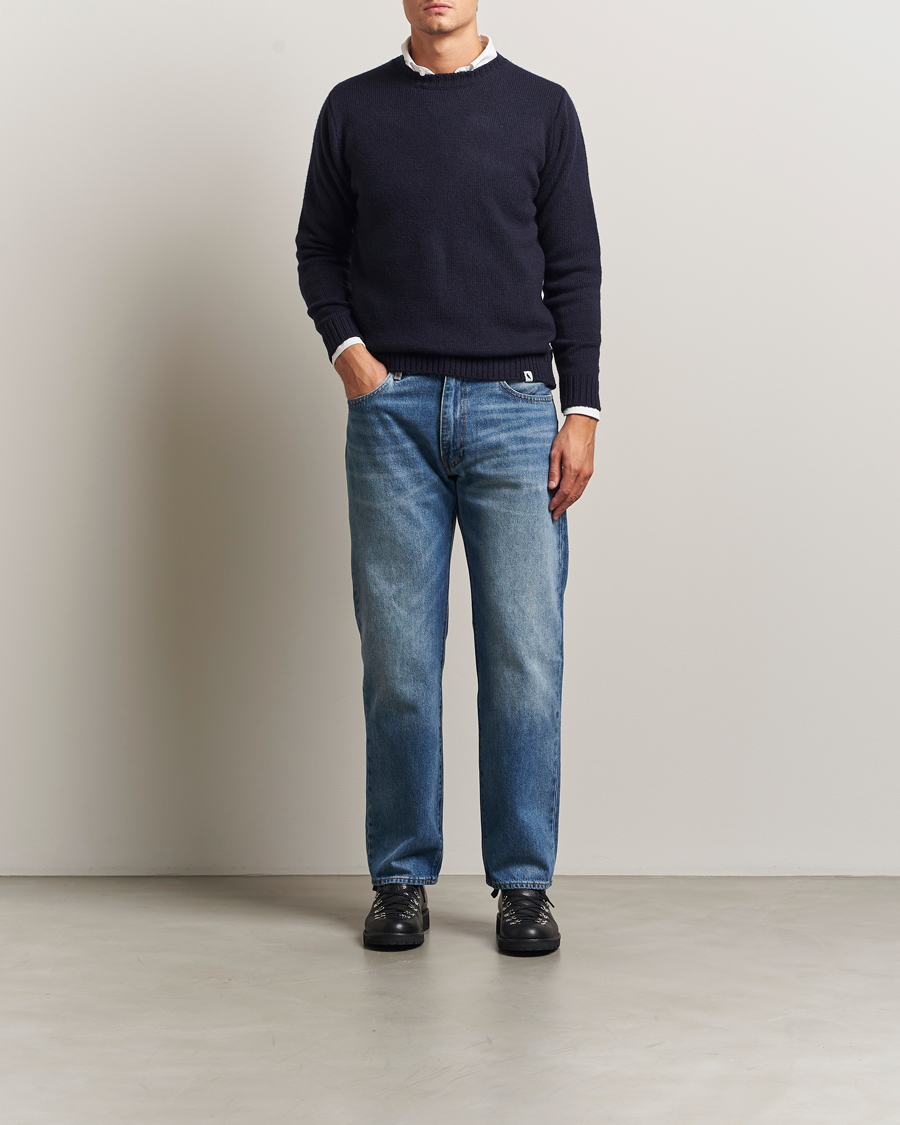 Mies | Puserot | Peregrine | Maker's Stitch Merino Crew Navy
