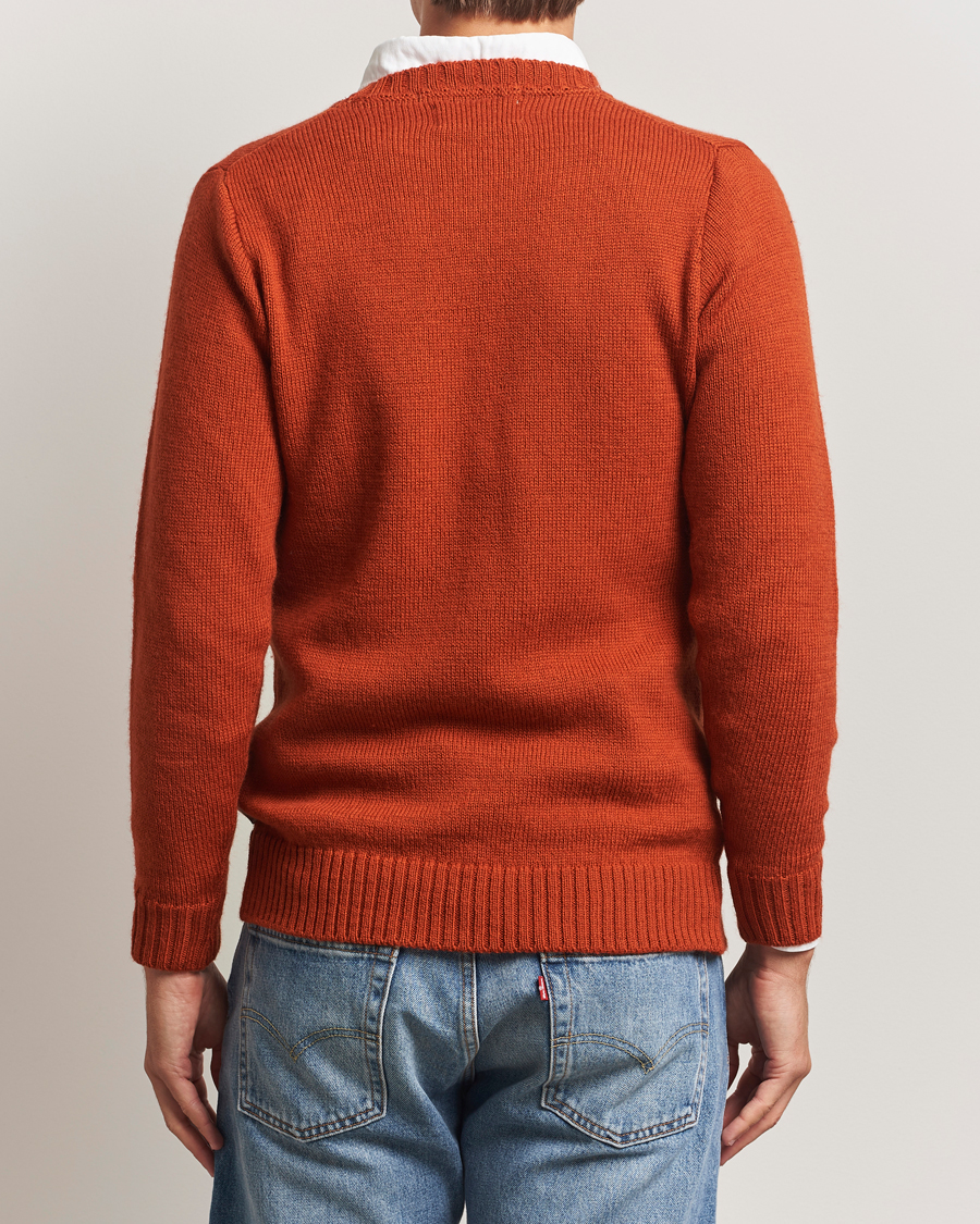 Mies | Puserot | Peregrine | Maker's Stitch Merino Crew Orange