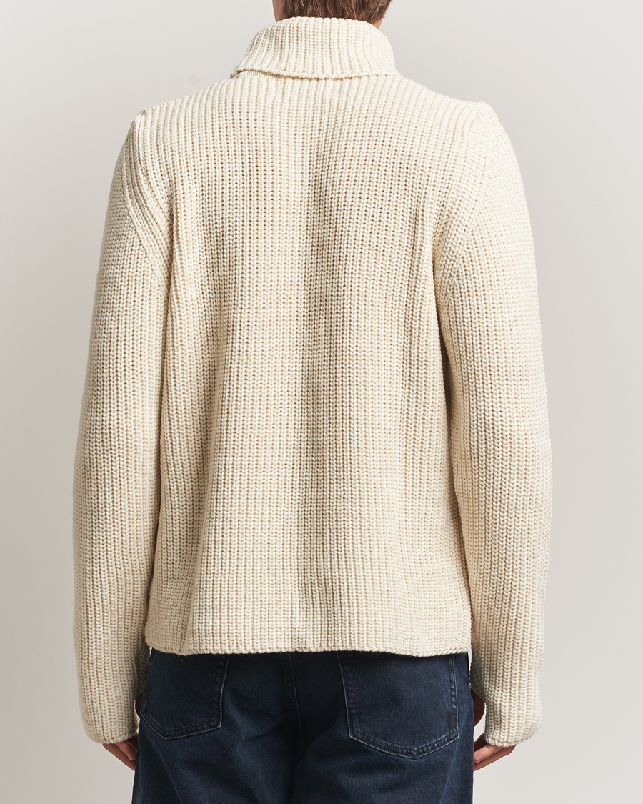 Mies | Puserot | Peregrine | Wilkinson Knitted Merino Rollneck Ecru
