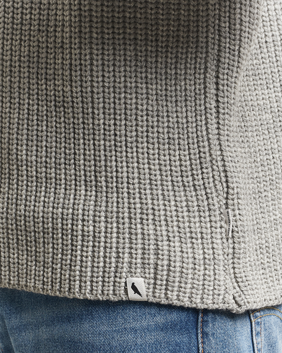 Mies | Puserot | Peregrine | Wilkinson Knitted Merino Rollneck Light Grey
