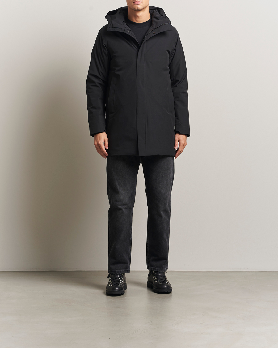 Mies | Takit | Scandinavian Edition | Loft II Waterproof Padded Coat Onyx