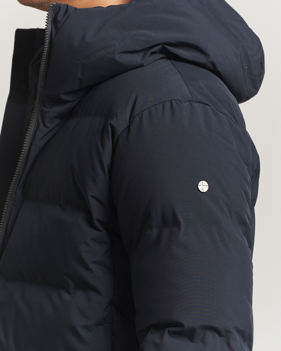 Mies | Takit | Scandinavian Edition | Torrent II Hooded Puffer Jacket Midnight Blue