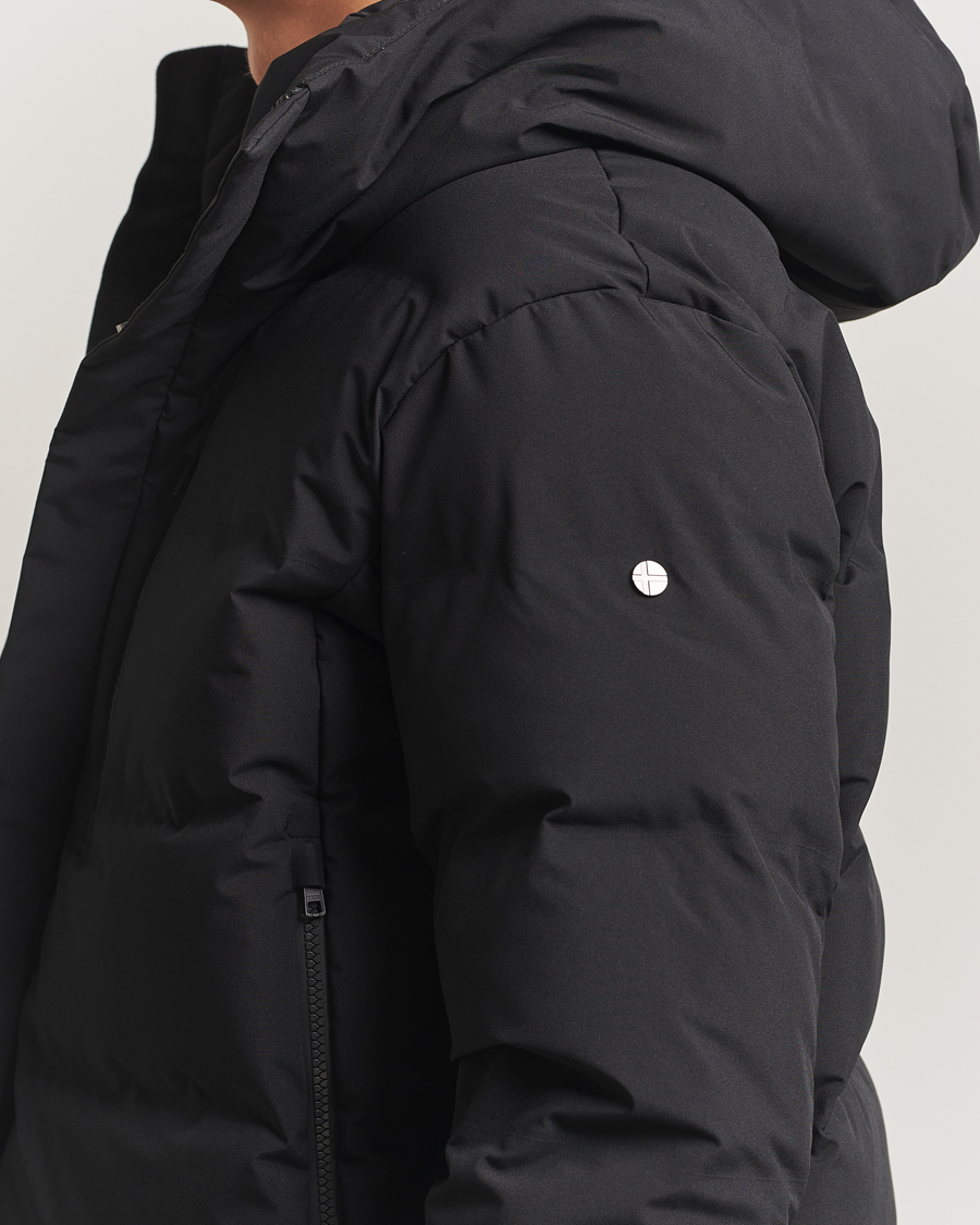 Mies | Takit | Scandinavian Edition | Radian II Hooded Parka Onyx