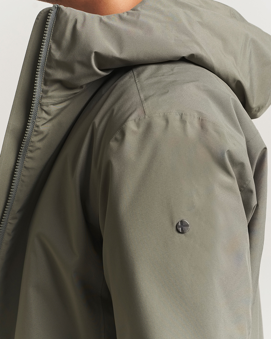 Mies | Takit | Scandinavian Edition | Nimbus Padded Hood Jacket Moss